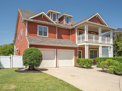 1419 Stone Mountain Pkwy, Aubrey, TX, 76227