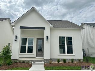 9926 Couret Dr, Baton Rouge, LA 70818