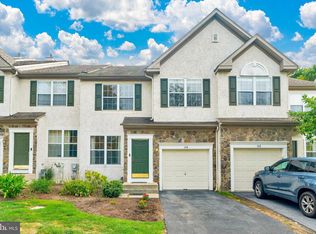 108 Mountain View Dr, West Chester, PA 19380