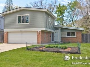 431 Beverly Dr, Wilmette, IL 60091