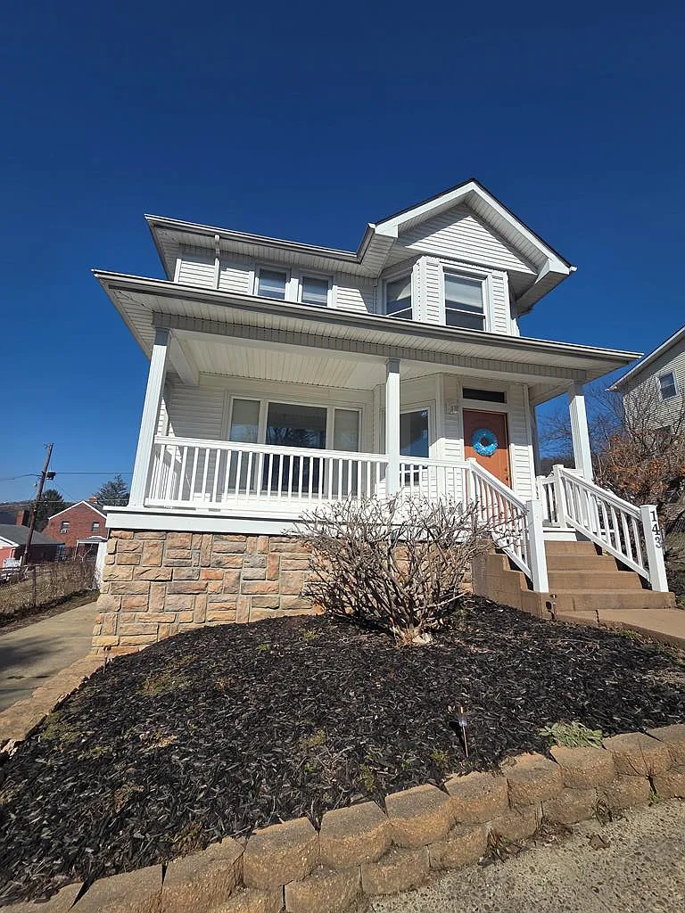 143 Springdale Avenue photo 1