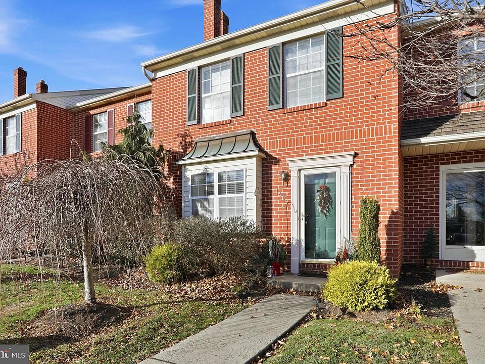 1st image of 1405 Village Green Dr