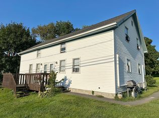 76-82 S Chestnut St, Plainfield, CT 06374