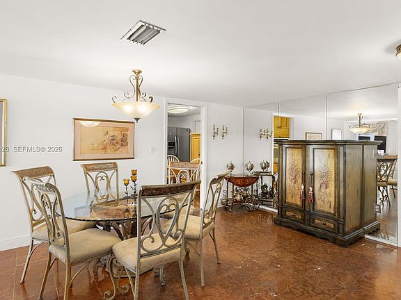 2nd image of 210 Seaview Dr #611