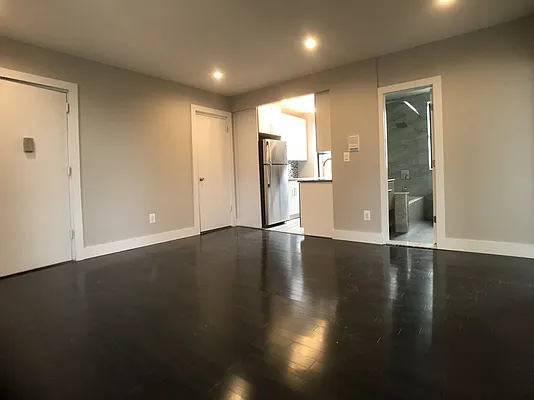 Rented by Bohemia Realty Group | media 29