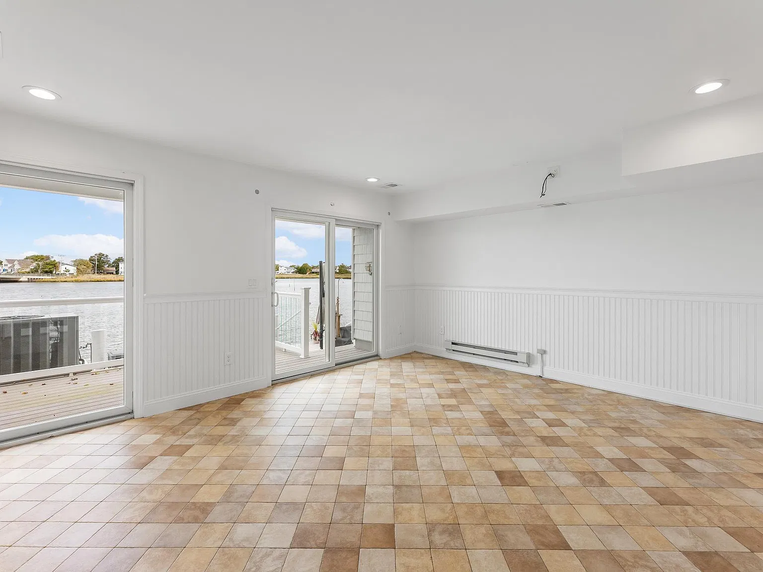 3 bed, 2.5 bath, 2100 sqft, $5,500 — Photo 4