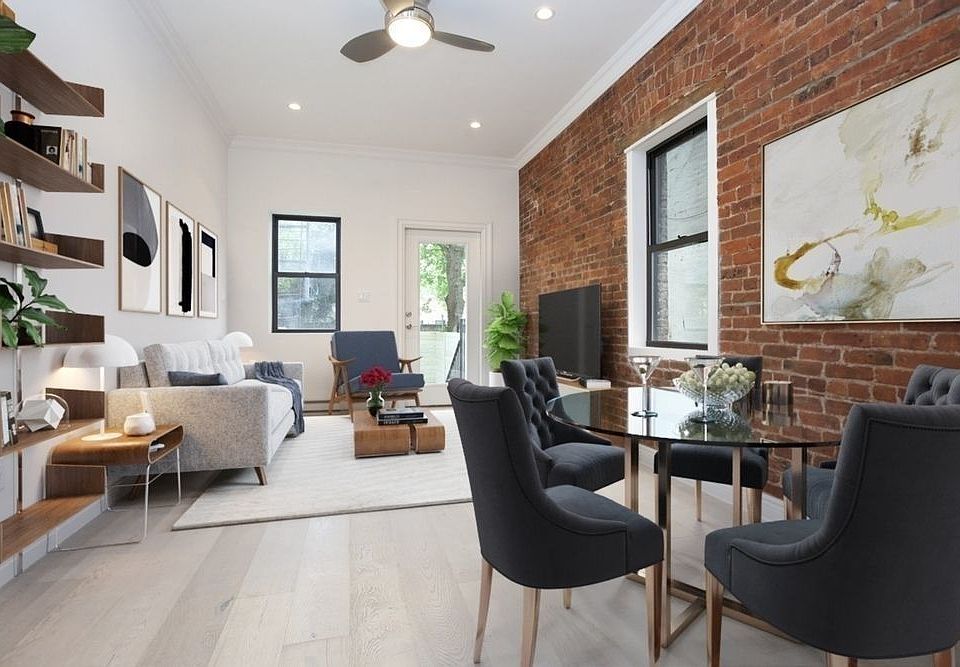 1st image of 370 Baltic St #1