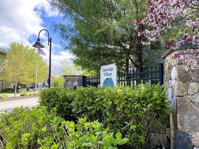 4 Harvest Dr #208, North Andover, MA, 01845