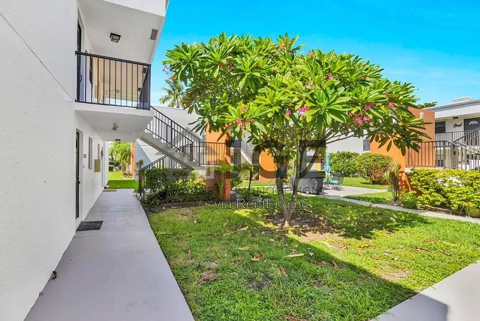 2 bed, 2.0 bath, $2,495 — Photo 2