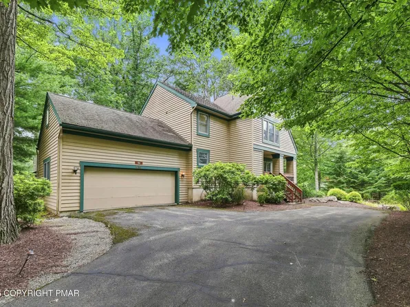109 Creekside Rd, Canadensis, PA 18325