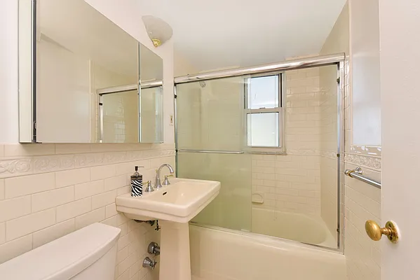 Sold by Weichert Realtors House & Home | media 26