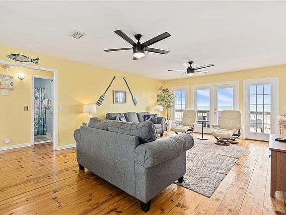 2nd image of 2512 Bienville Blvd