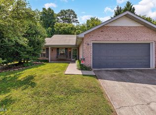 704 Shane Dr, Maryville, TN 37804
