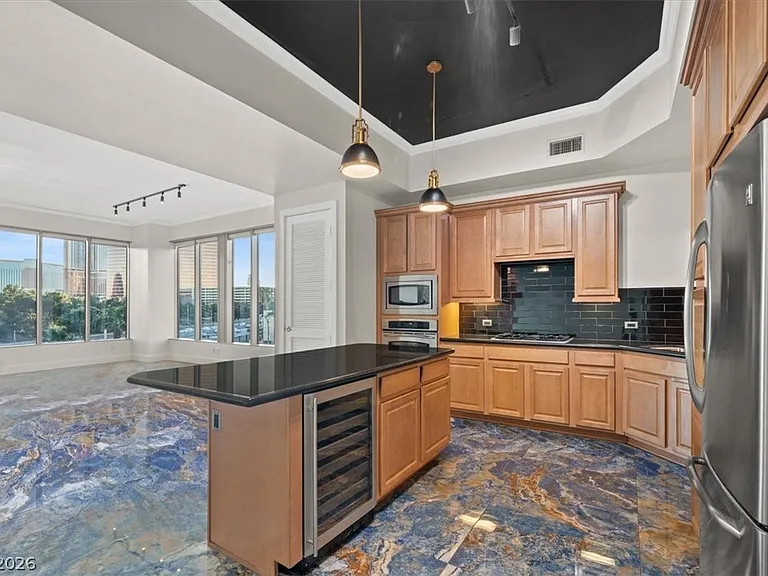 360 E Desert Inn Rd #407 — Photo 21