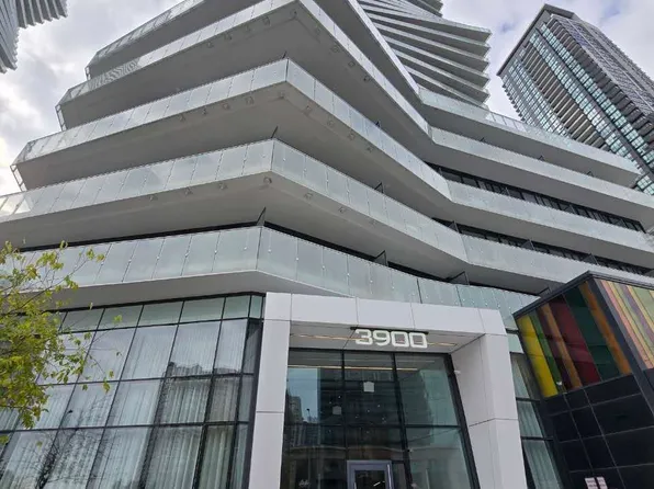 3900 Confederation Pkwy, Mississauga, ON