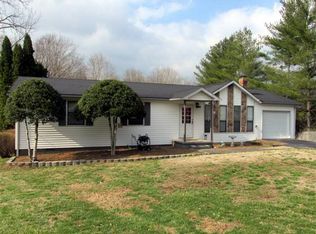 3066 Bayshore Dr, Cookeville, TN 38506