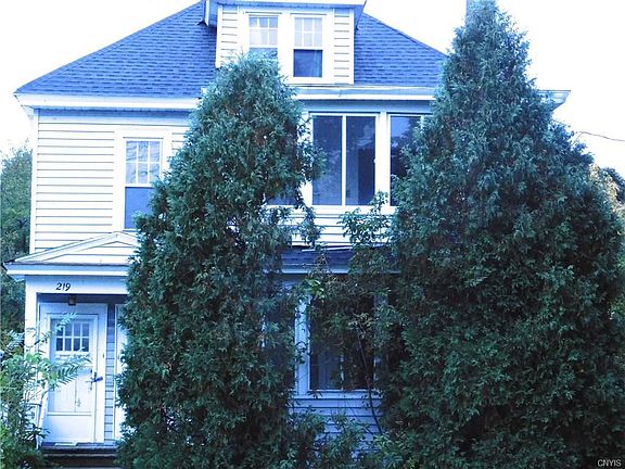 2nd image of 221 Durston Ave