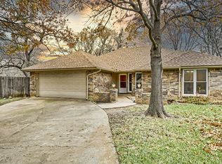 2103 Preakness Ct, Arlington, TX 76017