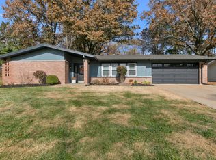 1671 Pepperwood Dr, Saint Louis, MO 63146