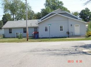 607 Michigan St, Walkerton, IN 46574