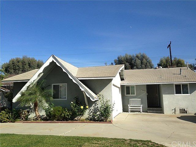 1st image of 20906 Hawaiian Ave