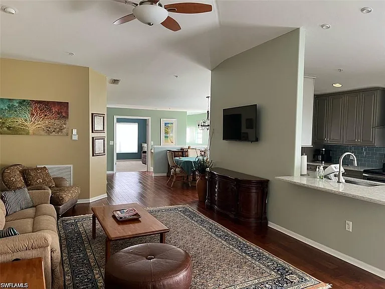 1405 Tiffany Ln #1408 — Photo 15