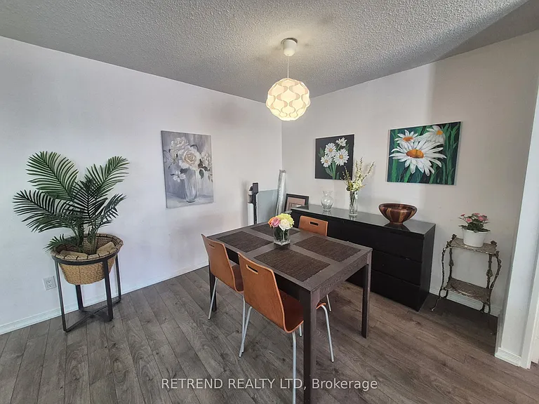 30 Greenfield Ave #1601 — Photo 5