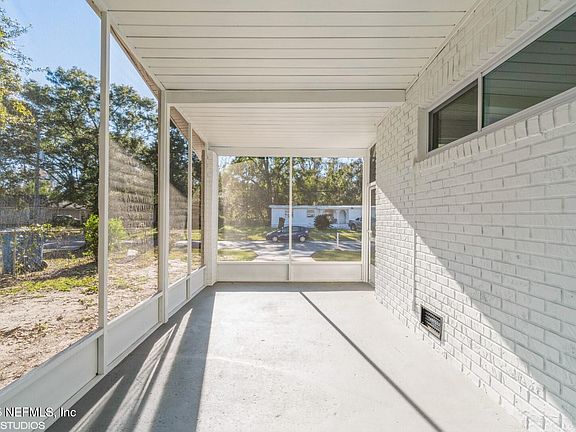 5th image of 4135 KATANGA Drive S
