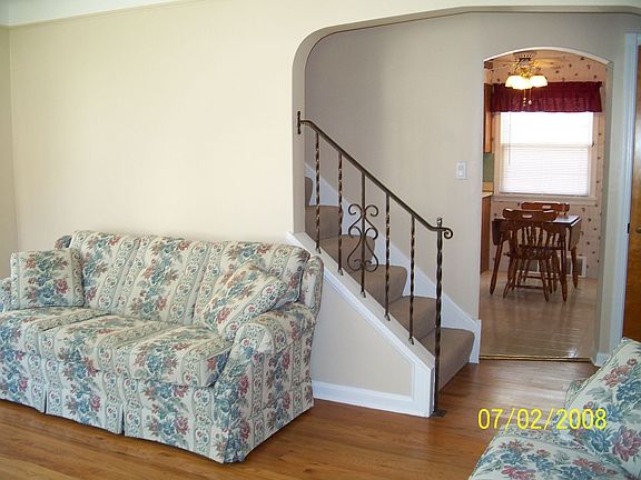3rd image of 14029 Clairview Ave