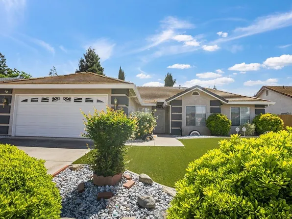 2182 Spanish Bay Ct, Merced, CA 95340