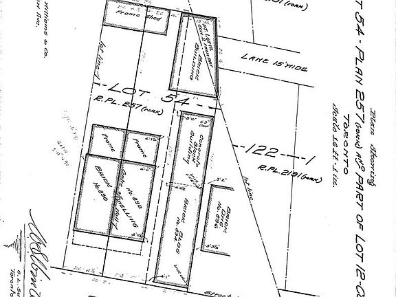 4th image of 890 & 892 Broadview Ave