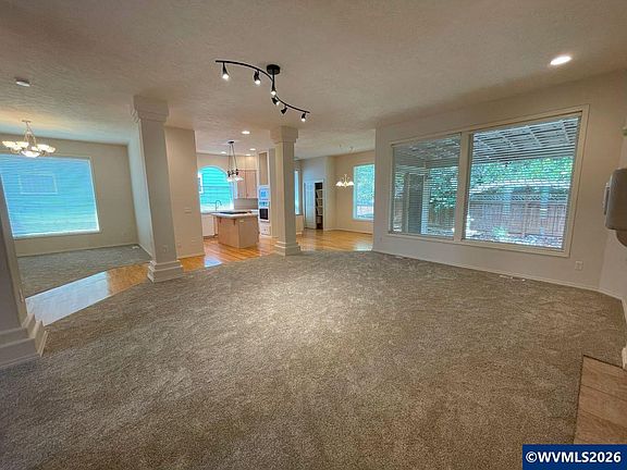 4th image of 2067 Alex Ave SE