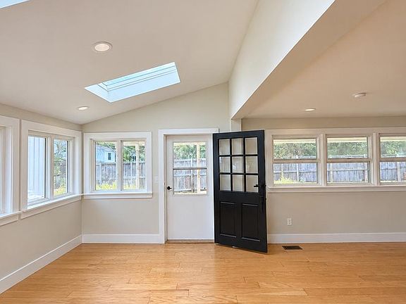 4th image of 1440 Smith Village Rd
