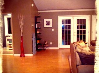 2012 Mendota Rd, Hiltons, VA 24258