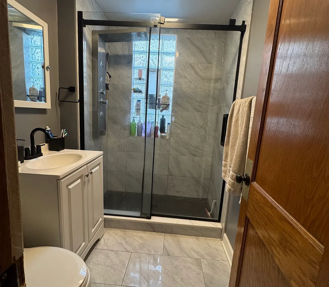 2 bed, 1150 sqft, $3,200 — Photo 3