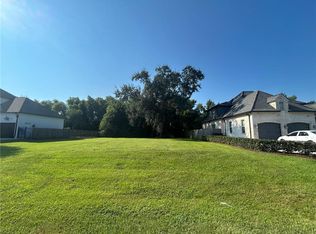 106 Green Trails Dr, Belle Chasse, LA 70037