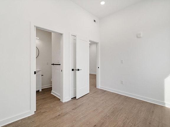 2nd image of 5049 Baltimore Ave Floor 2