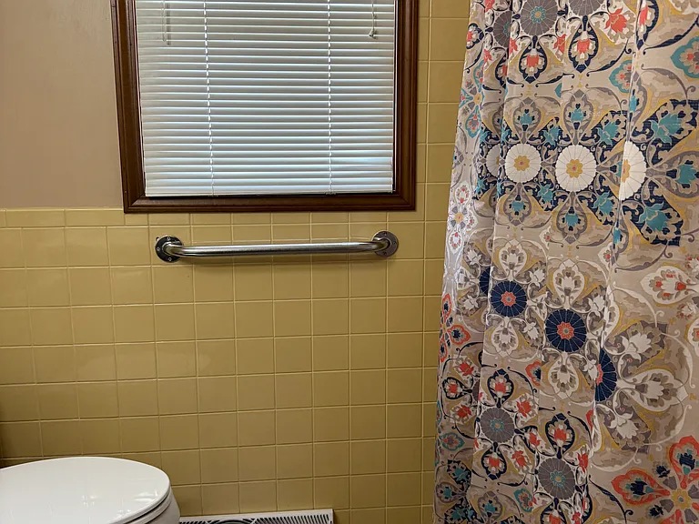 1119 Morningside Dr — Photo 17