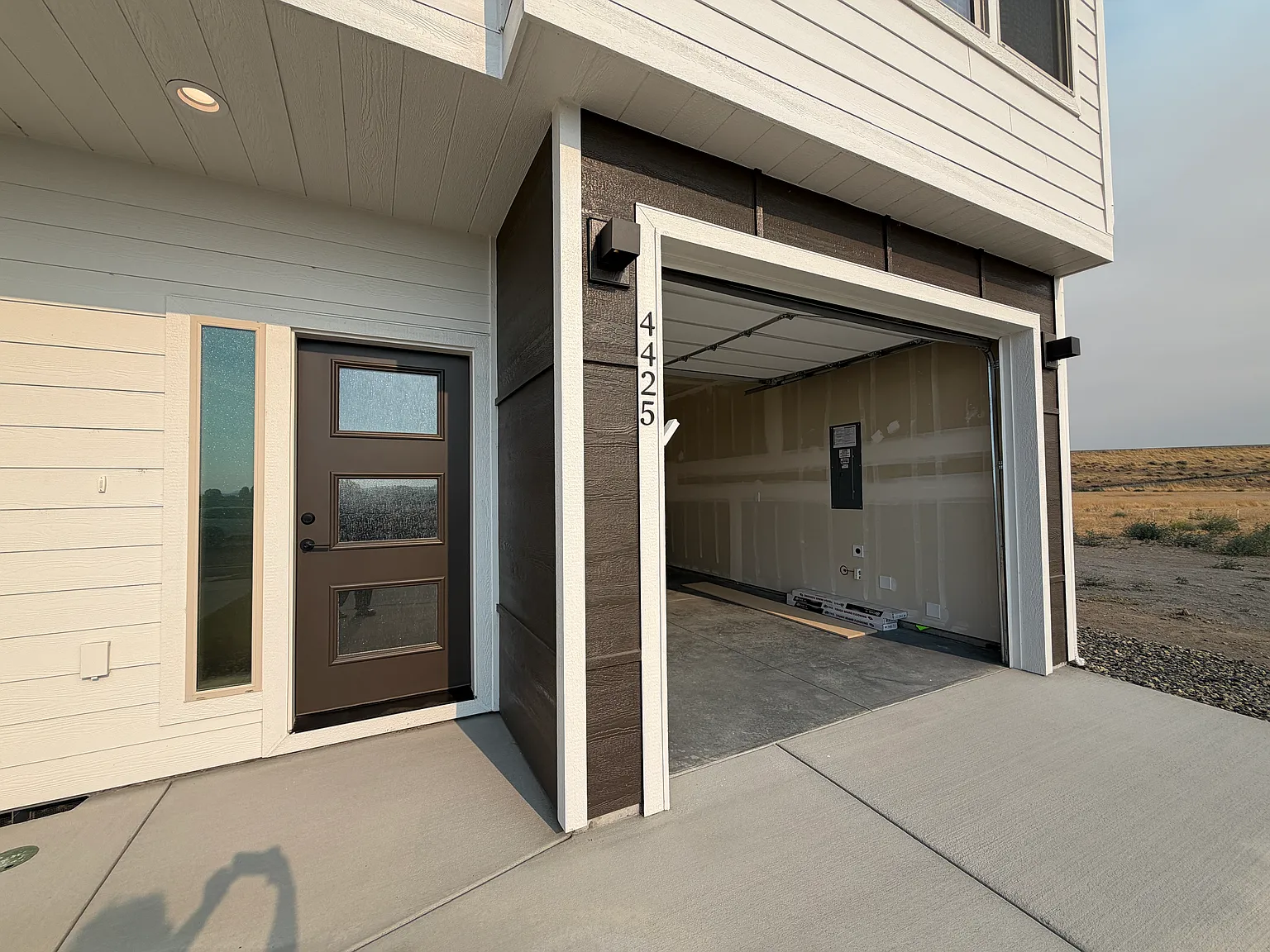 3 bed, 2.5 bath, 1651 sqft, $2,295 — Photo 4
