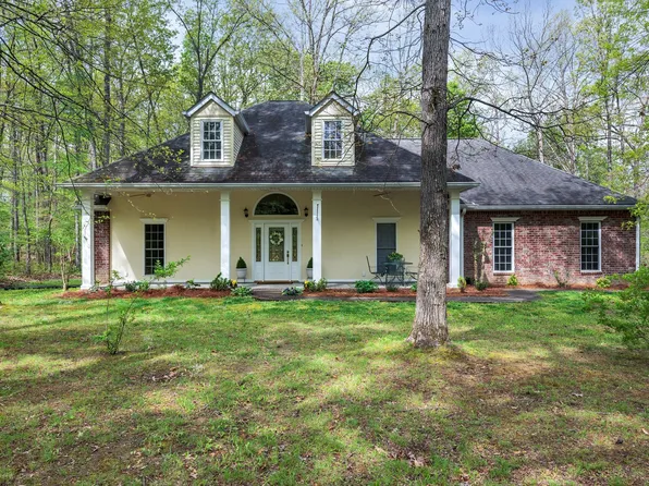 1019 Morningside Dr, Kingston Springs, TN 37082