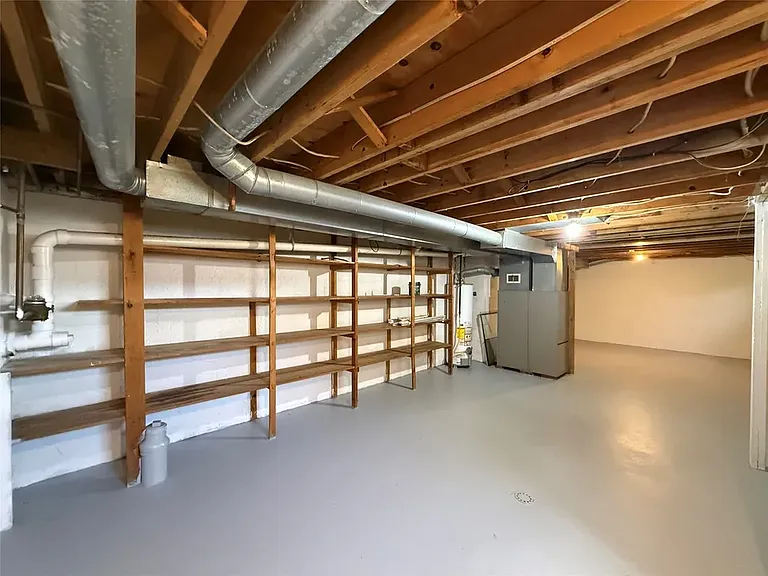 708-712 Venango Ave #8 — Photo 9