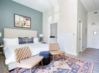 1016 Canal St #ID1272301P, New Orleans, LA 70112