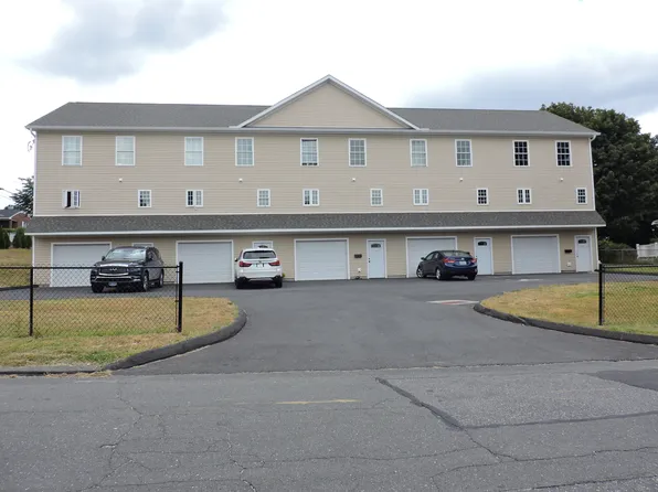 56 Chambers St, Waterbury, CT 06708