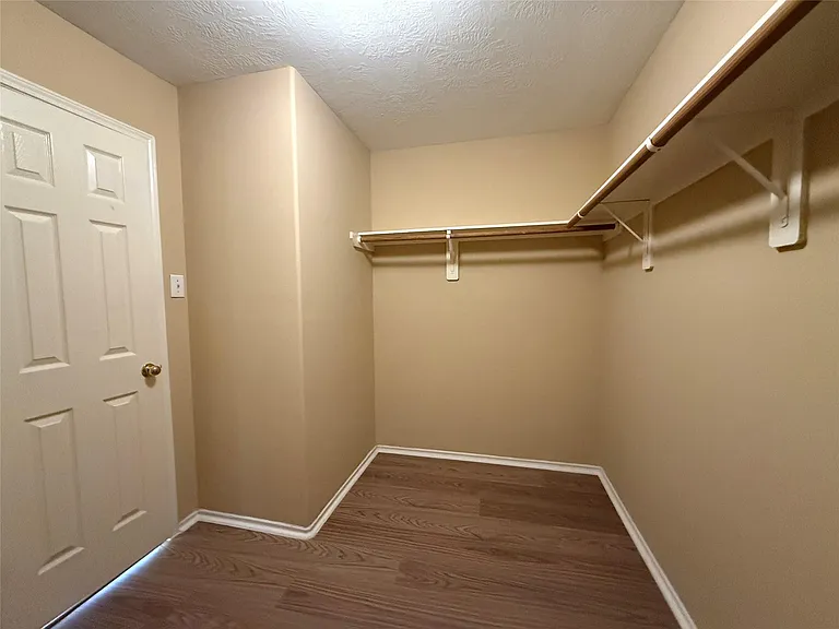 2623 Marble Manor Ln — Photo 22