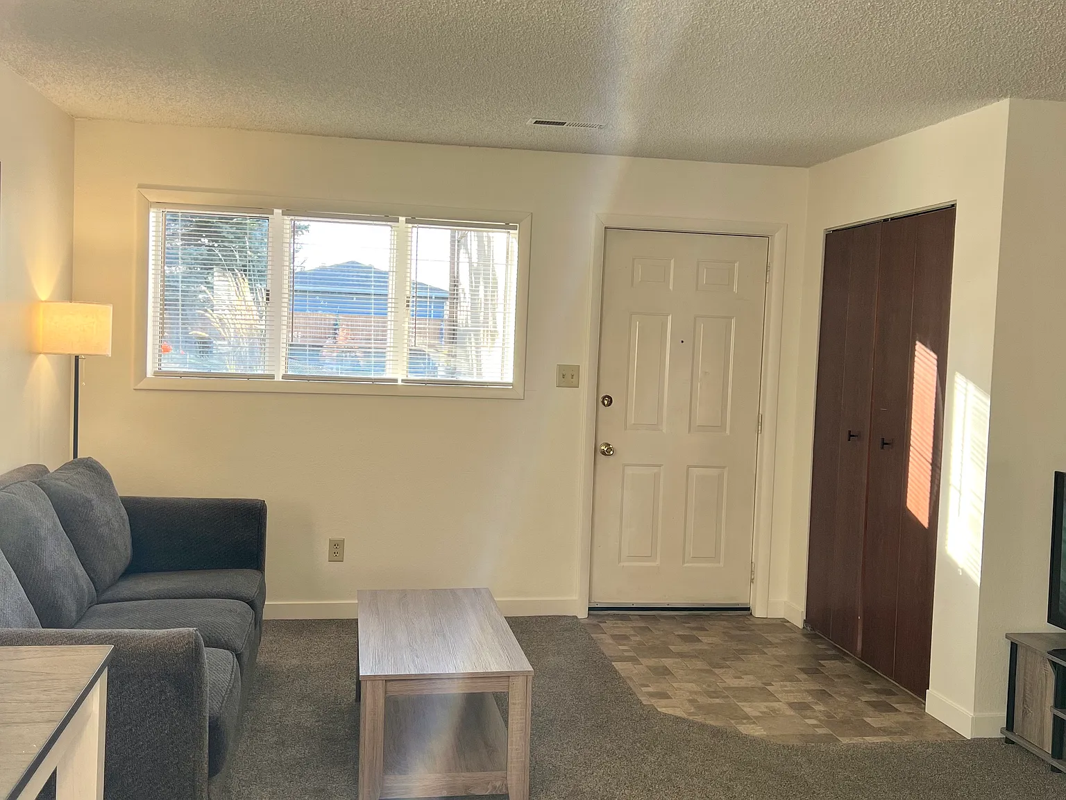 1 bed, 850 sqft, $1,995 — Photo 4
