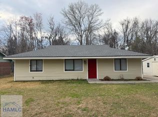 901 Copeland Dr, Hinesville, GA 31313