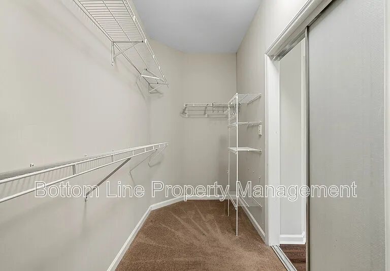 1500 Candlewyck Ct — Photo 23