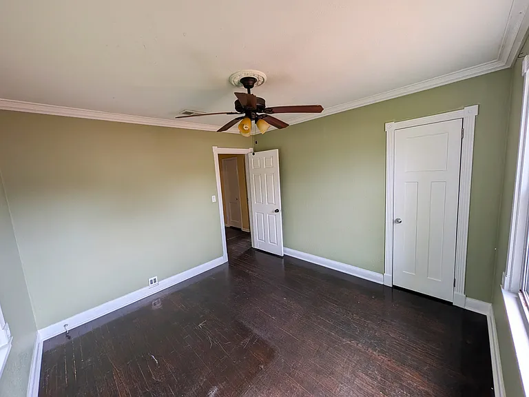 408 Gibbs Rd — Photo 7