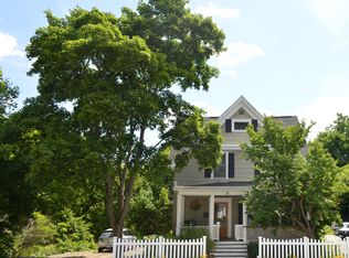 95 Grove St, Dover, NH 03820