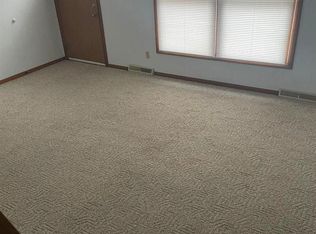 1654 W George Washington Blvd, Davenport, IA 52804